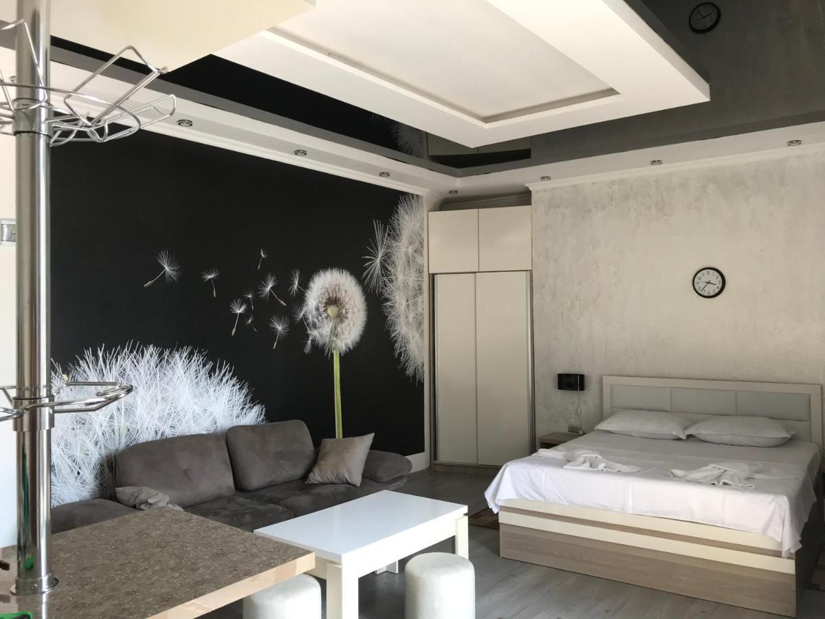 Hotel Chaika Kobuleti Exteriér fotografie