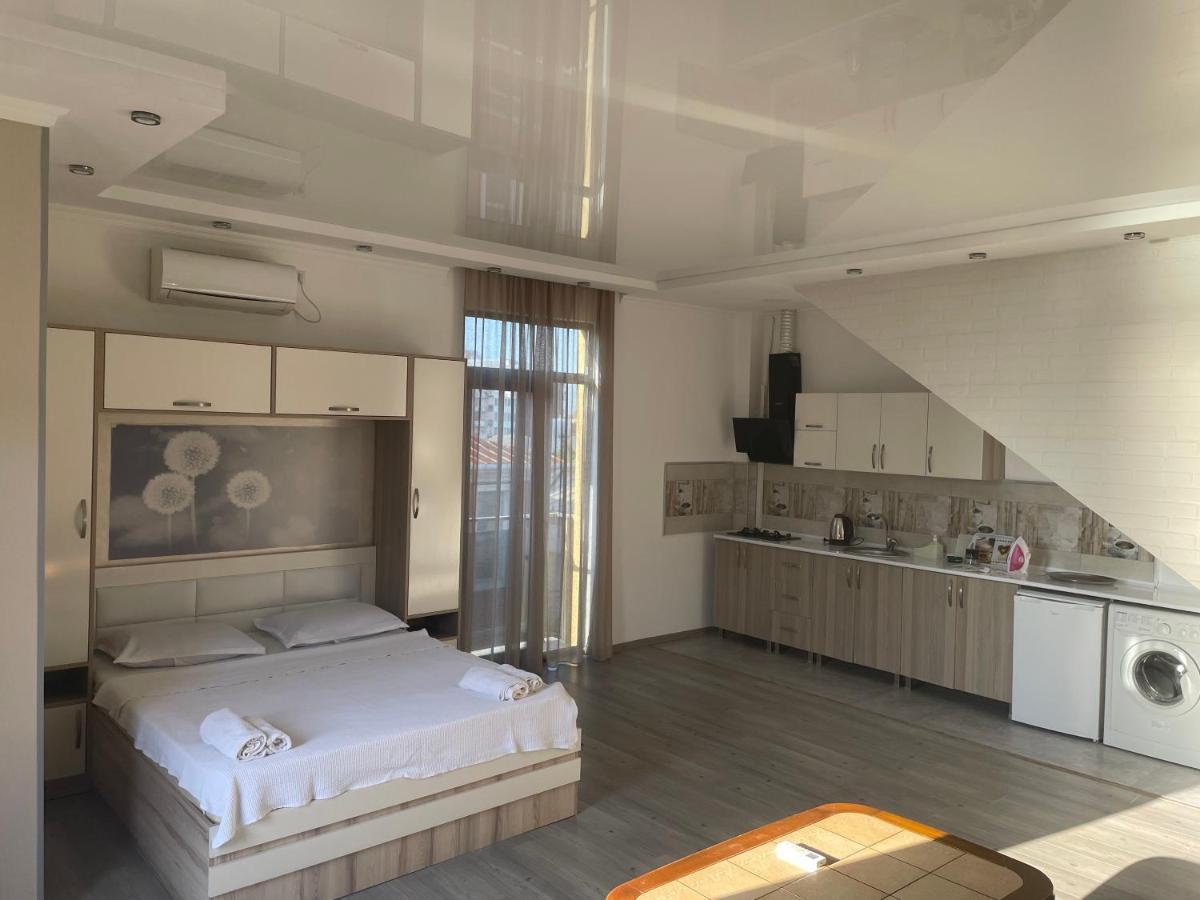 Hotel Chaika Kobuleti Exteriér fotografie