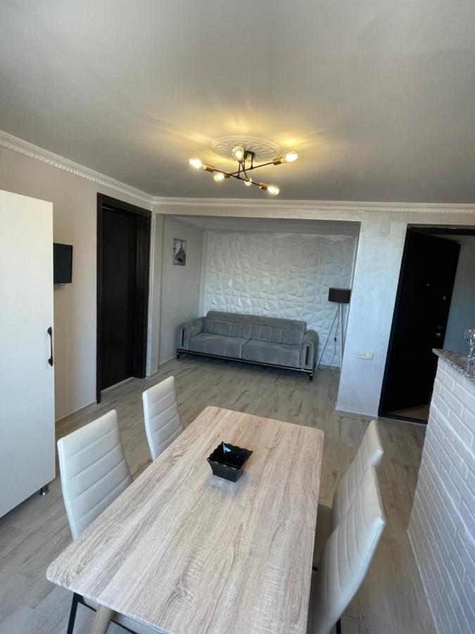 Hotel Chaika Kobuleti Exteriér fotografie