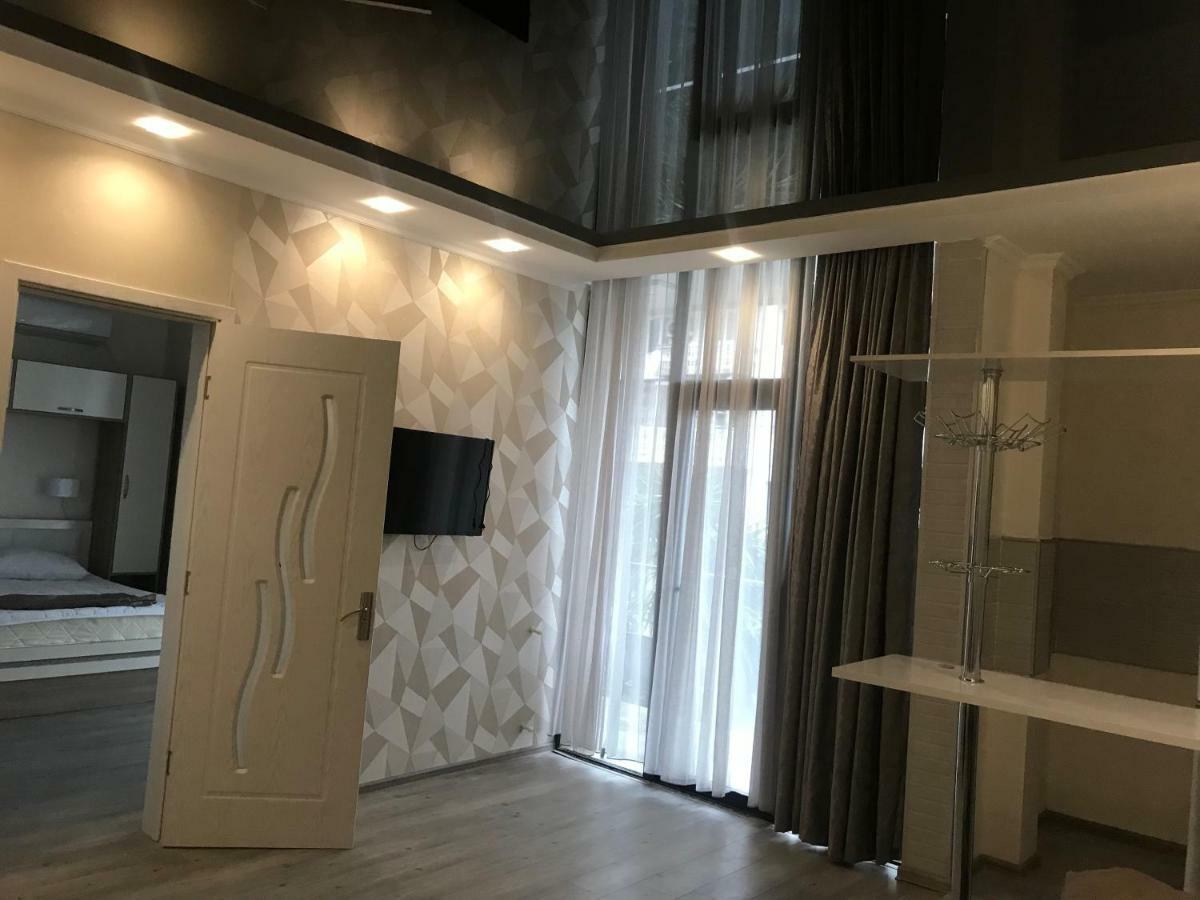 Hotel Chaika Kobuleti Exteriér fotografie